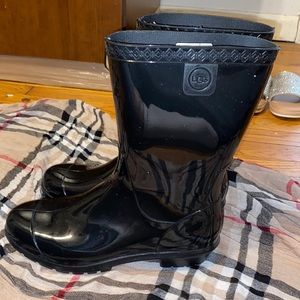 UGG Rainboots